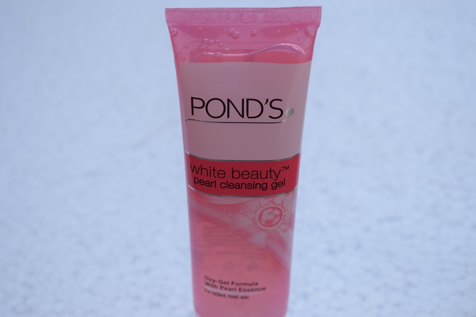 ponds white beauty pearl cleansing gel packaging (2)