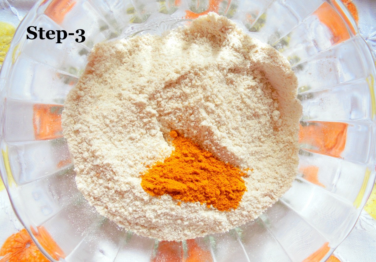 Honey-Oatmeal-Rice Flour Replenishing & Skin Lightening Face Mask step 3