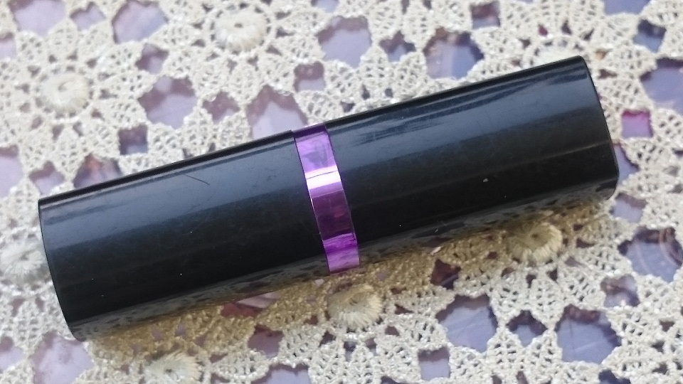 maybelline colorshow lipstick violet delight 405 (3)