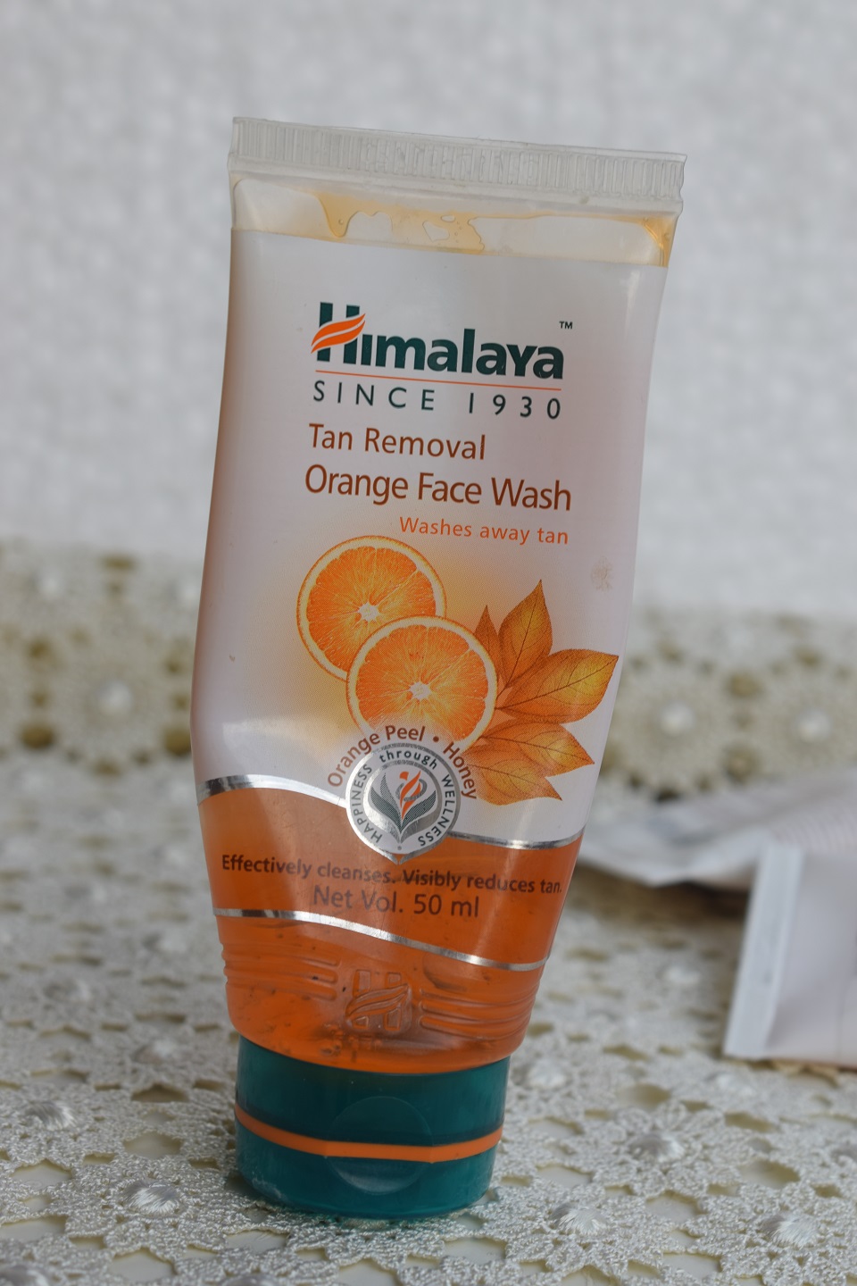 Himalaya Herbals Tan Removal Orange Face Wash