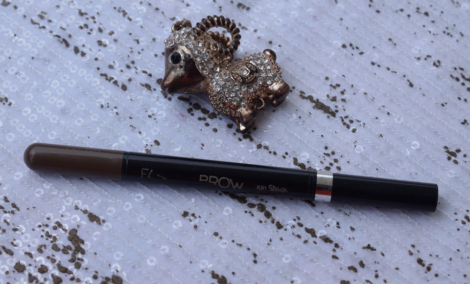 Maybelline Fashion Brow Duo in Grey