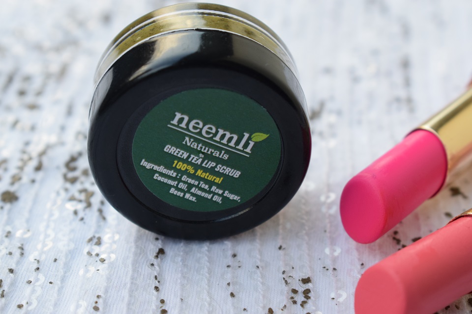 Neemli Naturals Green Tea Lip Scrub (3)
