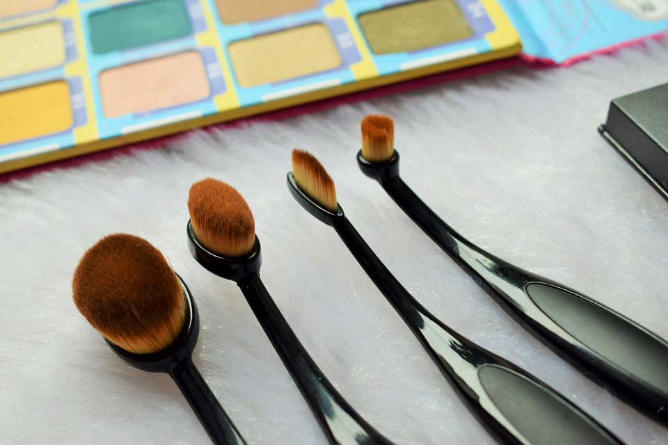 WiseShe Oval Makeup Brushes