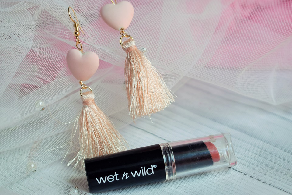 Wet n Wild MegaLast Lipstick - Packaging