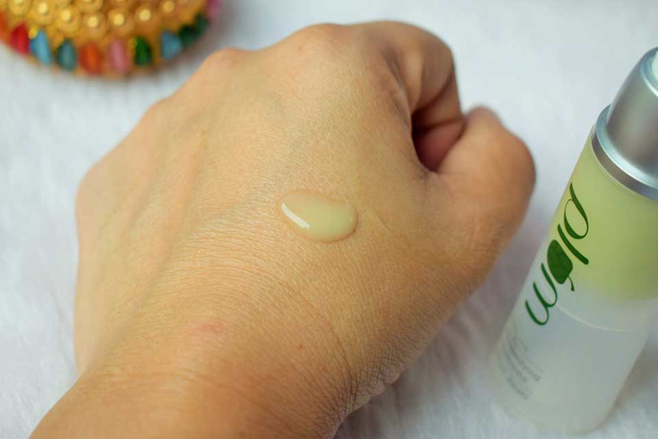 About Plum Green Tea Clarifying Concentrate Swatch