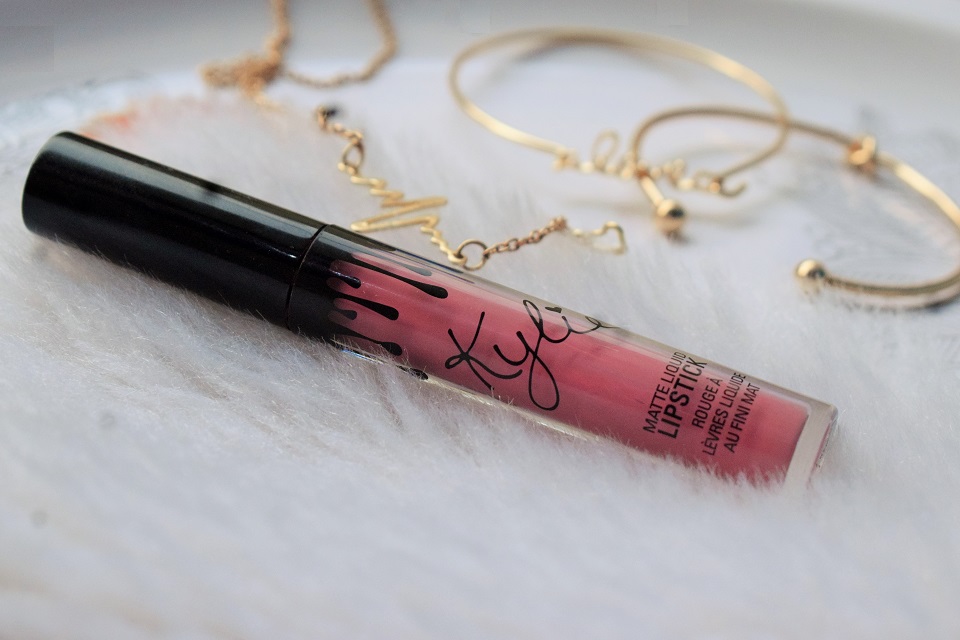 Kylie Cosmetics Matte Liquid Lipstick Posie K Review Swatches