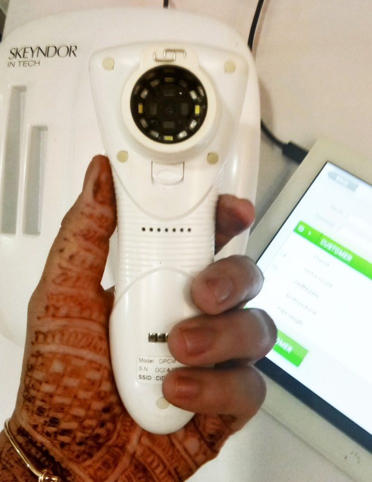 Skeyndor Skin Diagnosis Machine - Advance Skin Analysis tool