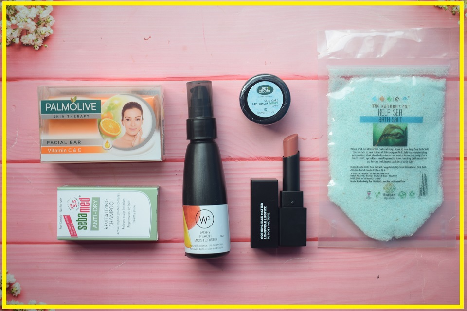Fab Bag January 2019 Contents (2)