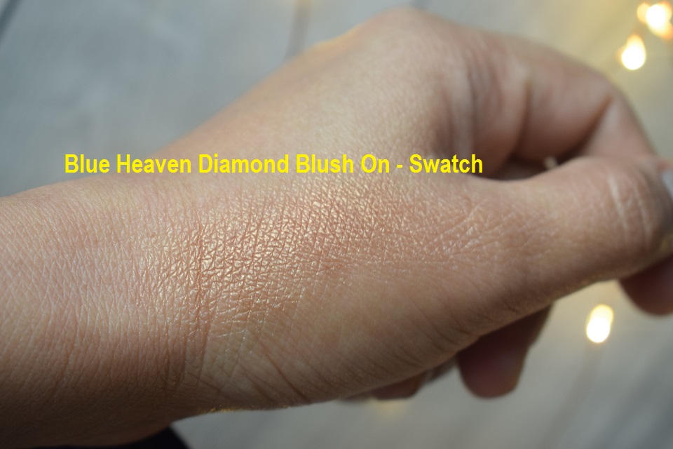 Blue Heaven Diamond Blush On - Swatch
